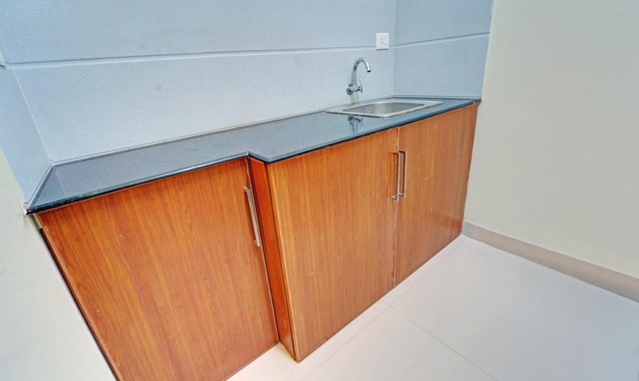 Sreepathi Nirmalyam 400 Mts From Guruvayoor Temple Hotel Guruvayur Exterior photo